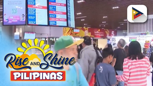 Pagtaas ng pamasahe sa ilang kumpanya ng bus, ikinagulat ng mga pasahero | ulat ni Bernard Ferrer