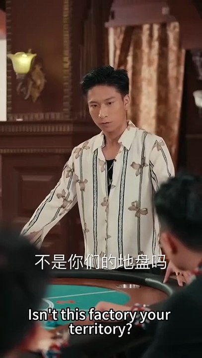 (88) On the night of the end, she accidentally broke into his room, and he realized that she was the white moonlight he had been looking for for ten years, even if there was a human life between the two of them, his heart sank for her again and again, and