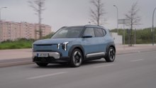 Kia EV2 Baseline 42.2kWh (EU) in Frost Blue Driving Video