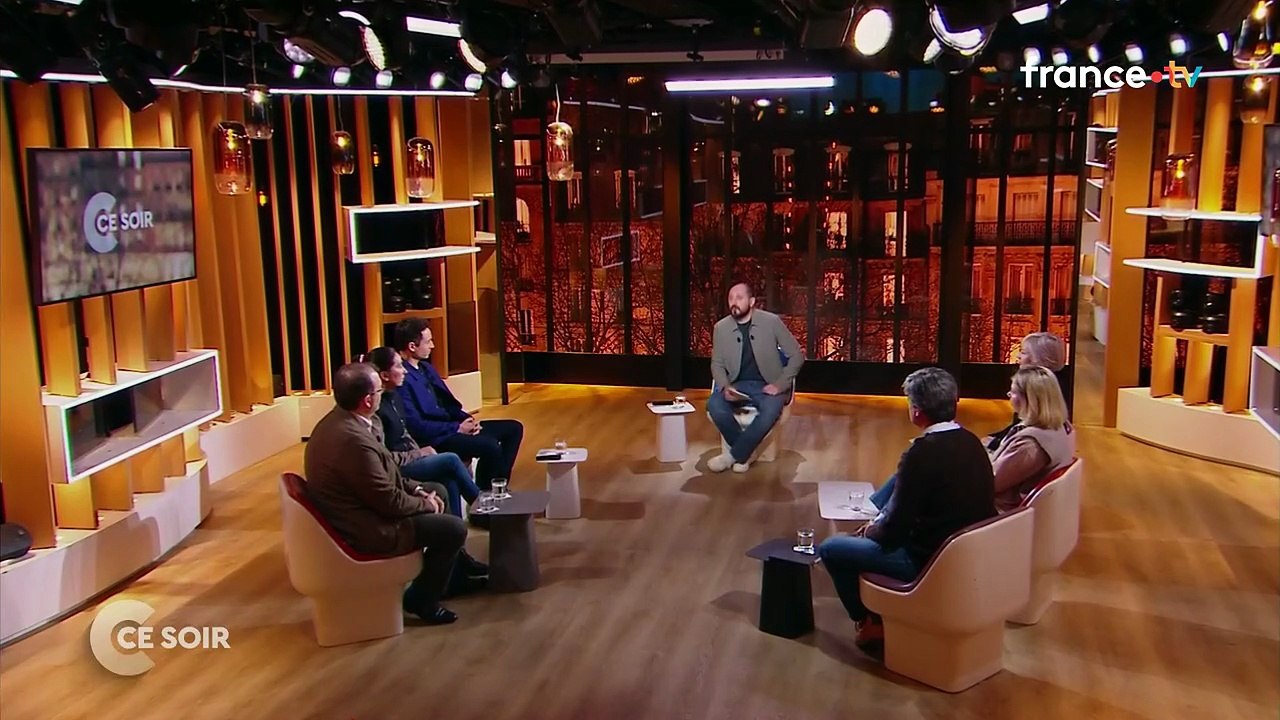 Le sommaire de l'émission "C ce soir", présentée par Karim Rissouli sur France 5, lundi 30 mars 2026