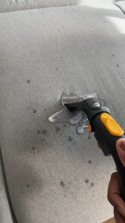 Ne prenez pas de risques pour votre peau. Envoyez-moi 'SANTÉ' en DM pour un diagnostic gratuit de votre canapé !