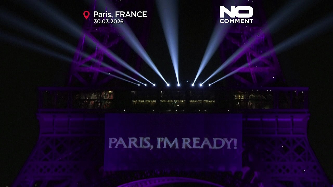 Eiffelturm erstrahlt in Paris zu Céline Dions Bühnen-Comeback