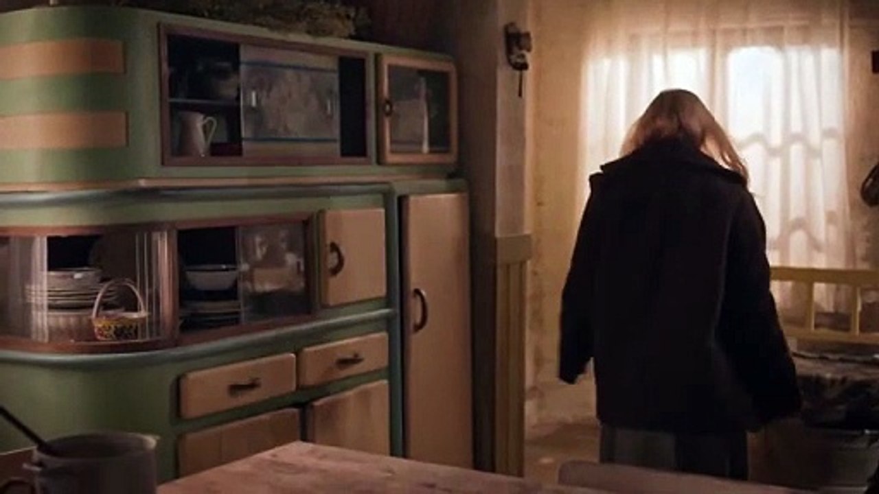 Divlje Pčele Sezona 1 Epizoda 70 Gledaj Online Seriju