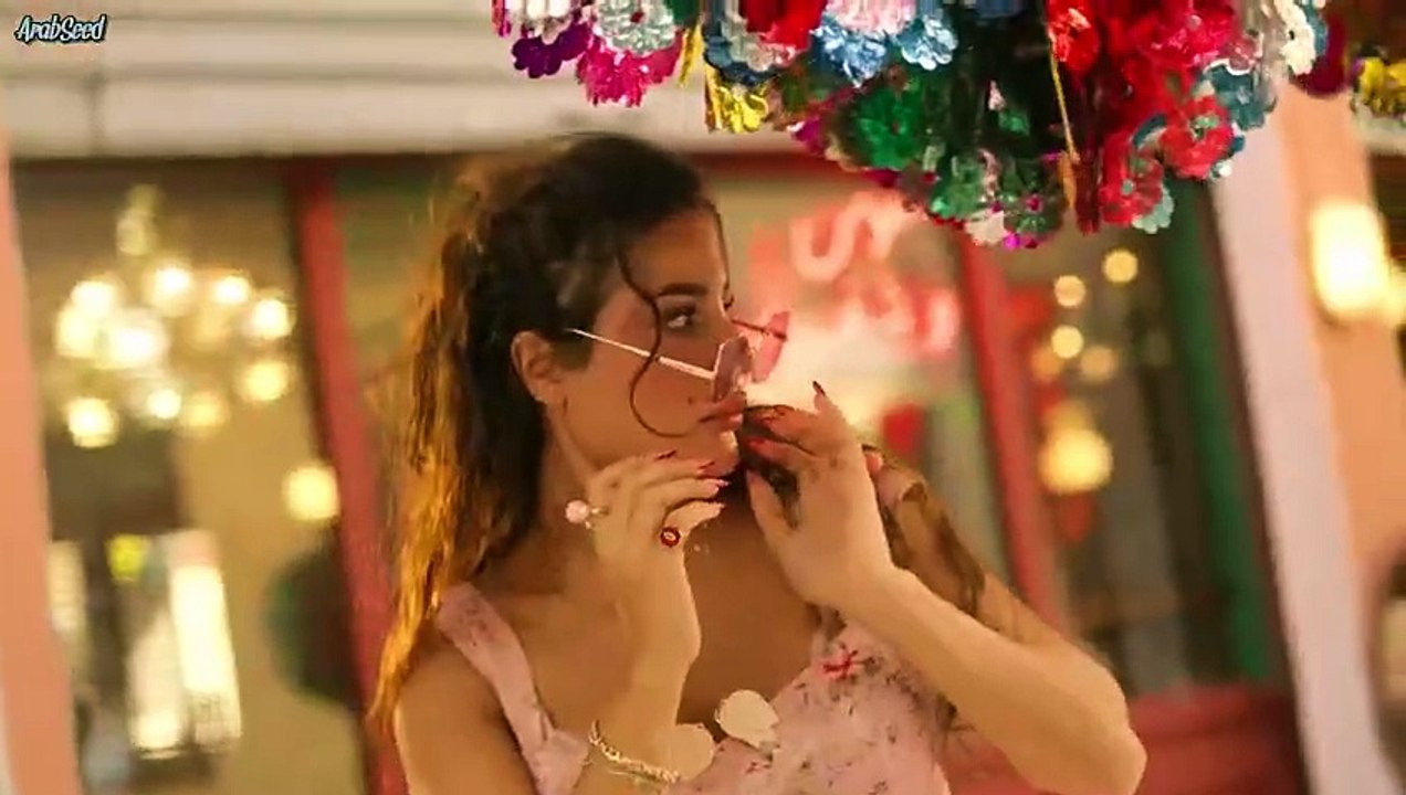 صالون زهرة الموسم الثاني الحلقة 1