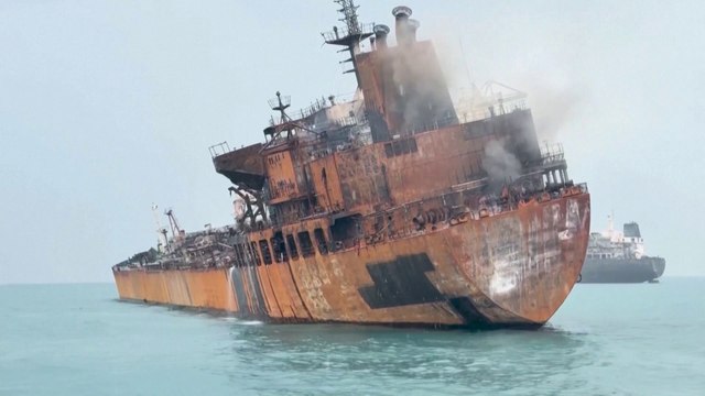 إغلاق مضيق هرمز يضرب صناعات الإلكترونيات والطيران والسيارات في مقتل