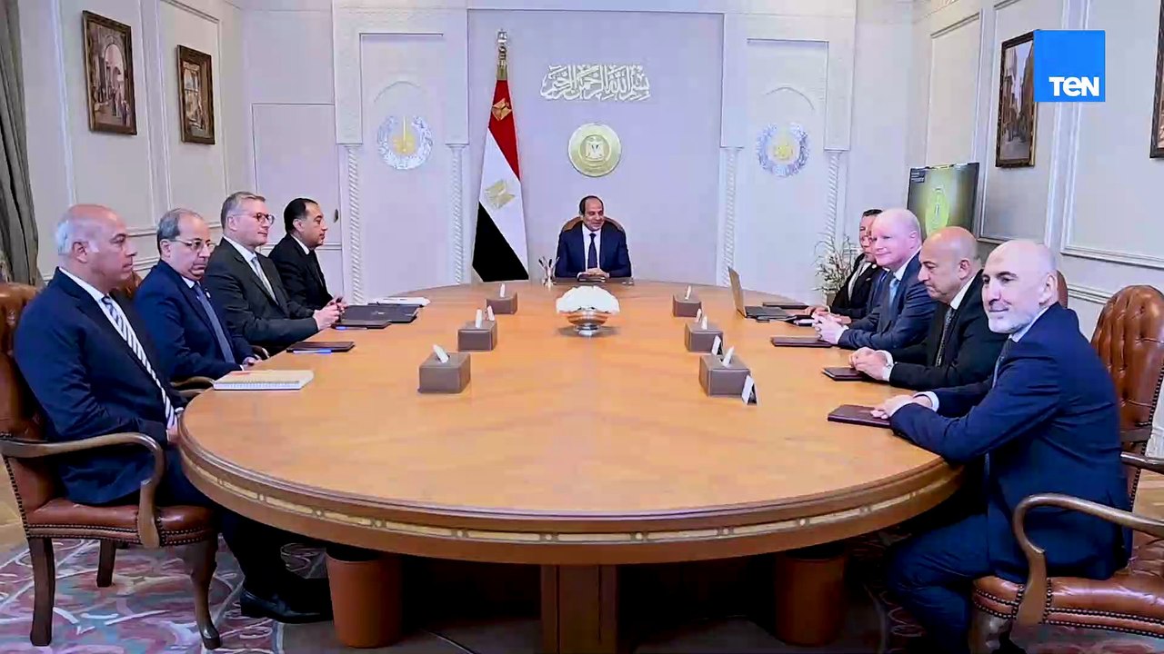 الرئيس السيسي يستقبل كلًا من نائب رئيس شركة إكسون موبيل العالمية والرئيس التنفيذي لشركة أباتشي