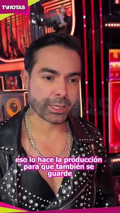 Ernesto D’Alessio presume abdomen de acero en Juego de Voces y sorprende a todos