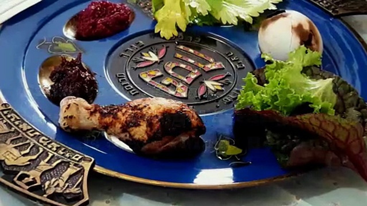 Passover Song - "Ki Lo Naeh" -- Sweet Tune - Jewish Music - Seder Song - Passover Music. (subtitles)