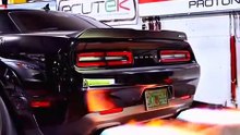 Qual carro você ficaria ?!