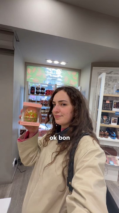 Tu ne manges pas cet œuf… tu le gardes 👀🥚👉 Mini concept : je te présente des adresses où acheter ton chocolat de Pâques en boutique📍 Testé dans le 9e à Paris(dispo aussi dans le 7e, 17e et à la Grande Épicerie)#paques #paris9 #chocolatparis