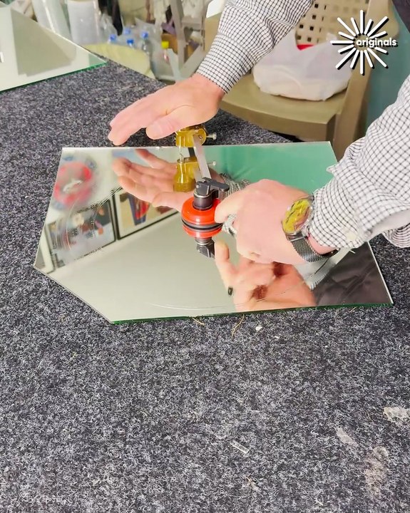 Satisfying mirror cutting ASMR 🙌