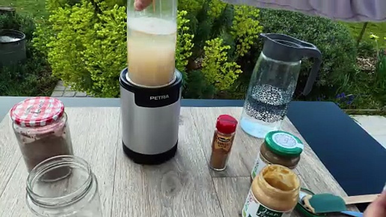 Lait végétal maison 🥛✨  Sans machine – recette facile, rapide et économique