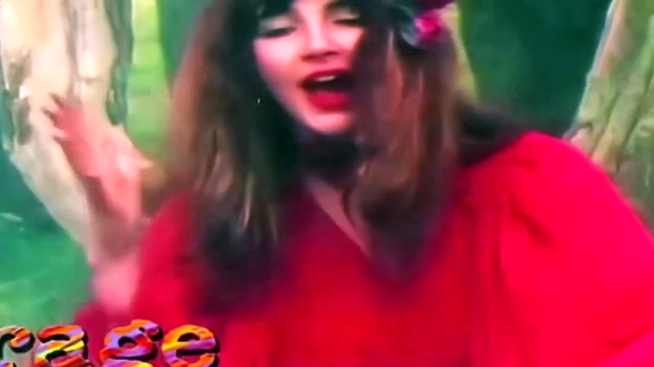 KATE BUSH — Wuthering Heights (Version 2 1978)