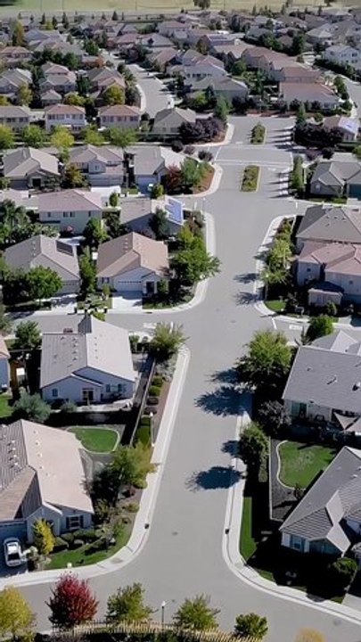 Destined to Three Alphas #Dramabox