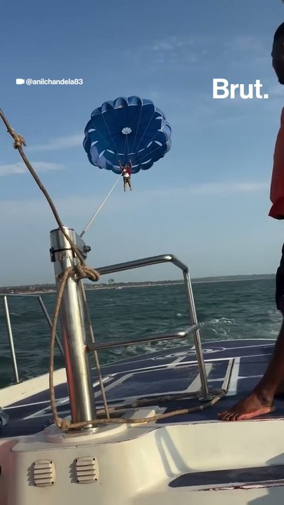 Cable snaps during parasailing