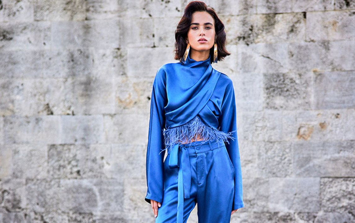 عشر دقائق مع مصممة دار Roqaia Fashion House من الكويت