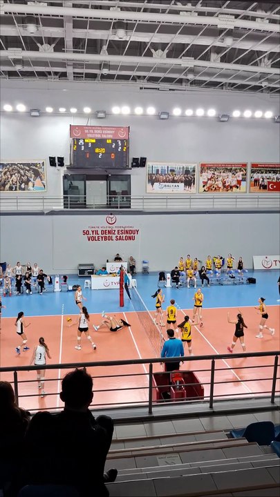 İkinci Set Sonucu - VakıfBank 25-18 Beşiktaş - Küçük Kızlar Süper Ligi Final Grubu 9. Hafta