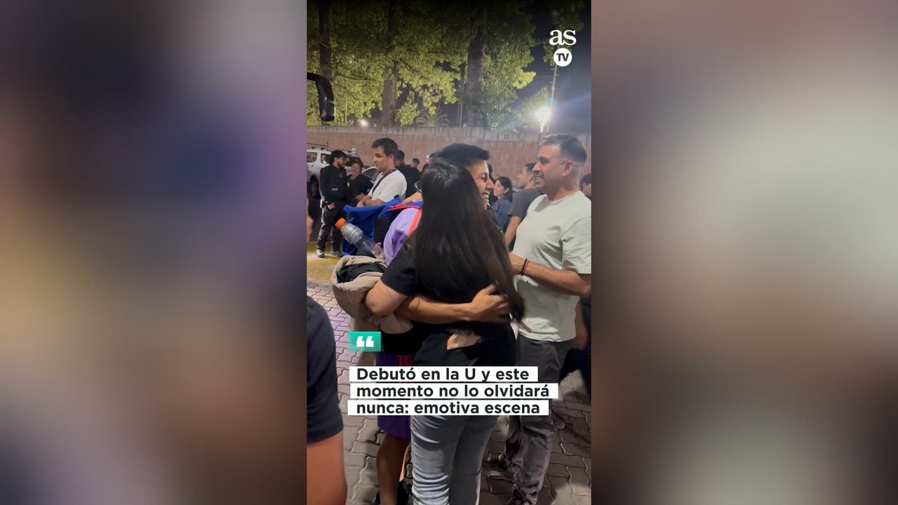 Acababa de debutar en la U y esto fue lo primero que hizo cuando terminó el partido: emotiva escena
