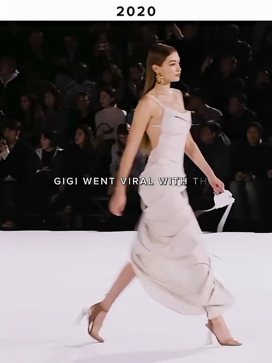 History repeats, but fashion upgrades💀 #fashion #supermodel #shorts