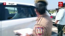 காட்பாடி அருகே அமைச்சர் துரைமுருகன் வாகனத்தில் பறக்கும் படை சோதனை