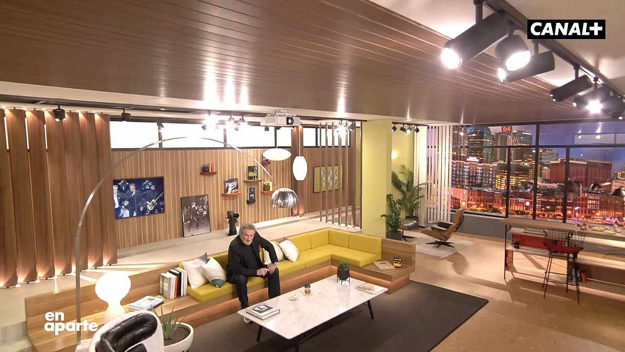 2022 - Johnny Hallyday - Eddy Mitchell : “Johnny a Vécu à 600 à l’Heure” dans “En Aparté” (Canal+, 4 Janvier)