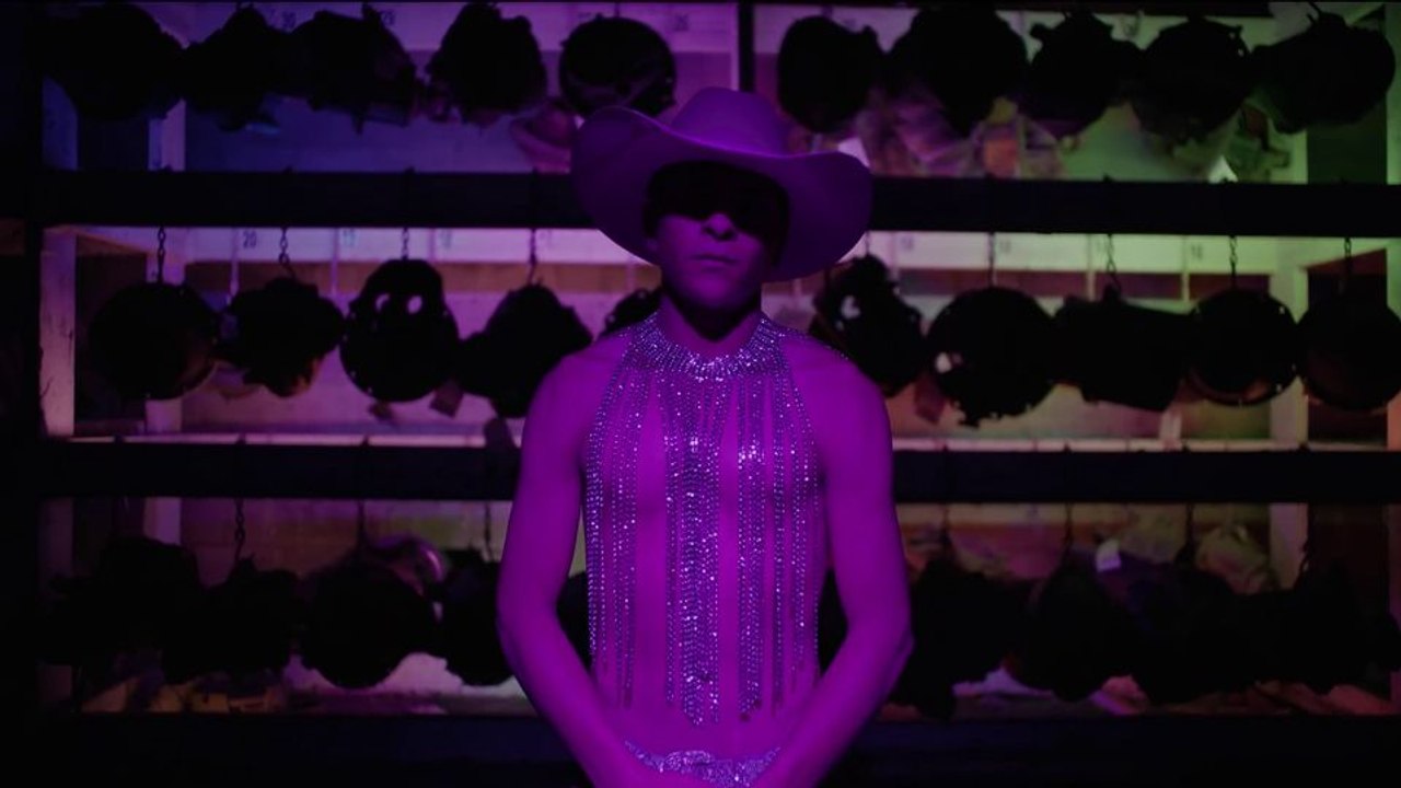 On The Road - En El Camino Trailer OmdU