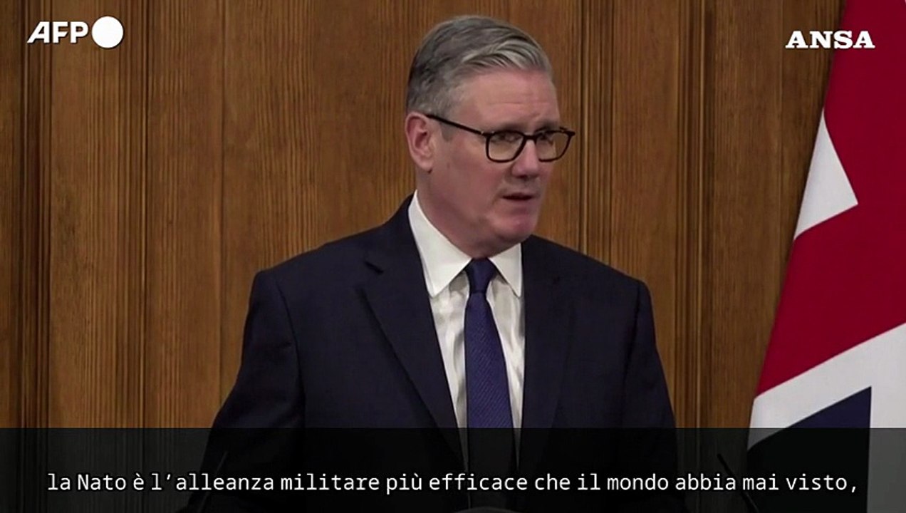 Starmer difende la Nato: "E' l'alleanza militare piu' efficace"