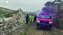 Raid nel sud del Libano, i soccorritori sul luogo dell'attacco