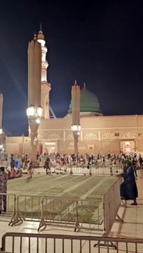 Qalbi Fil Madina 🕌 Heart Touching Naat | Masjid e Nabwi Status 💚