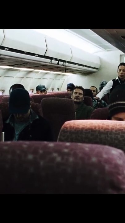 The Plane Crash That Started a Nightmare ❄️ | The Grey #epiclens #film #movierecap #movie #ending