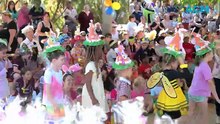 Oxley Vale public school Easter hat parade