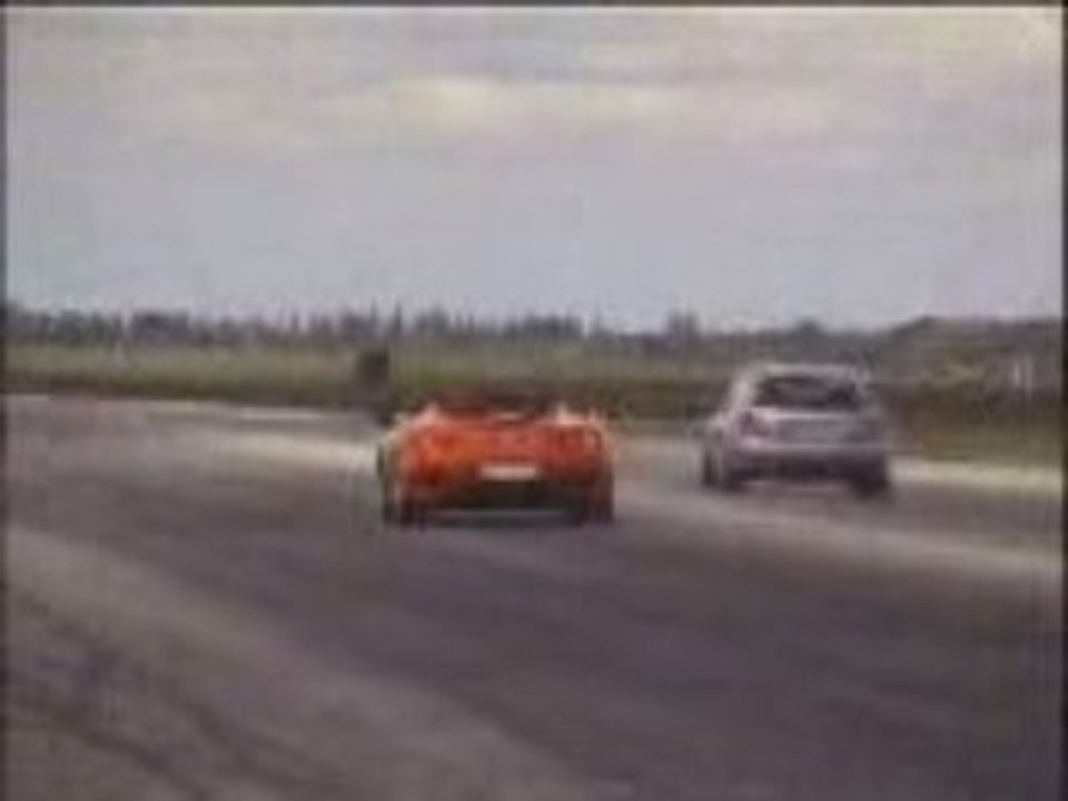 course entre Audi rs4 et  ferrari 3