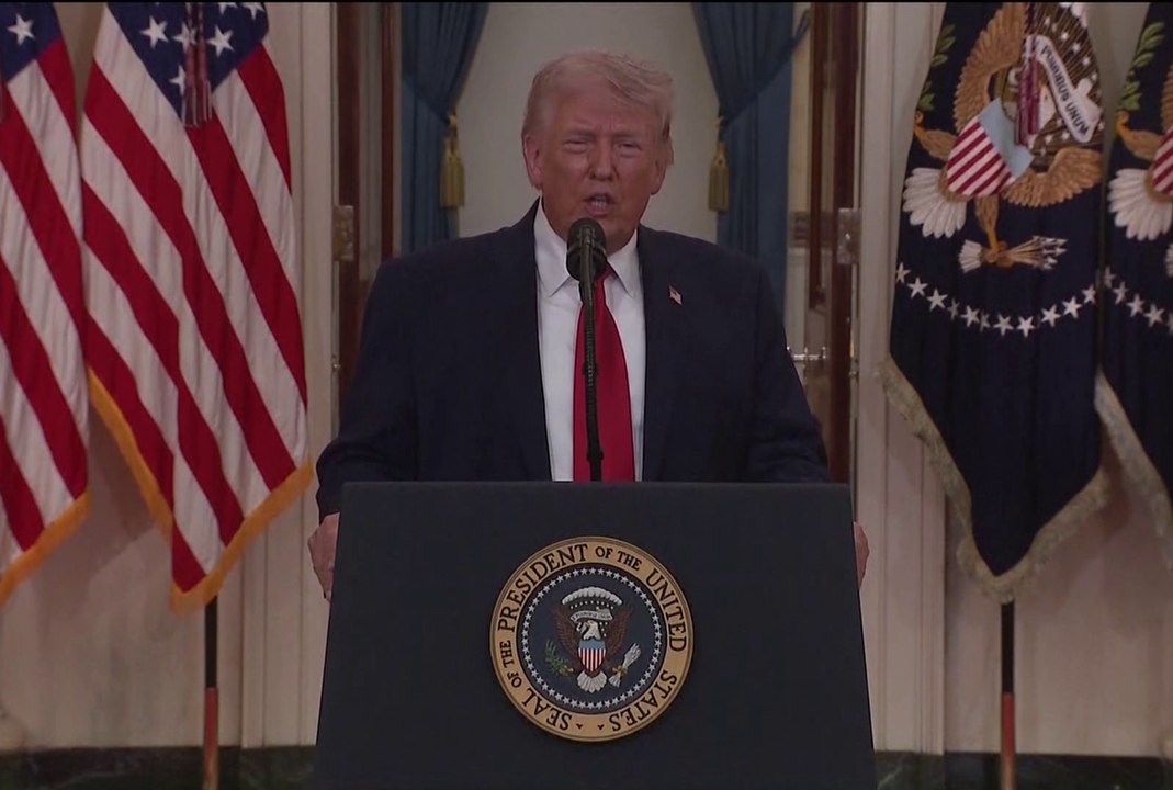 ಇರಾನ್- ಇಸ್ರೇಲ್ ಯುದ್ಧ ಮುಗಿಸುವ ಮುನ್ಸೂಚನೆ ಕೊಟ್ಟ ಅಮೆರಿಕಾ ಅಧ್ಯಕ್ಷ ಡೊನಾಲ್ಡ್‌ ಟ್ರಂಪ್?