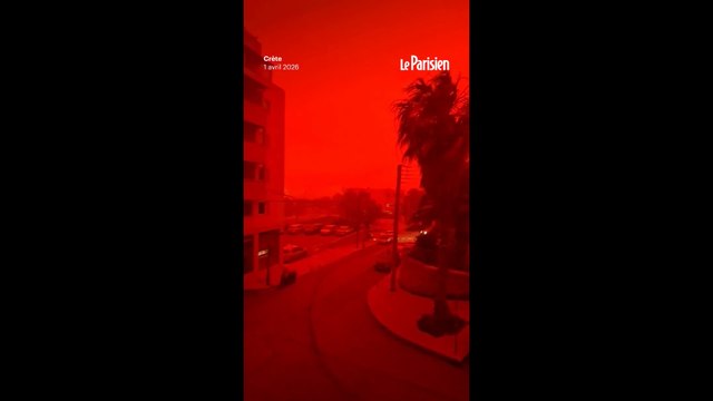 En Crète, une tempête de sable teinte le ciel en rouge
