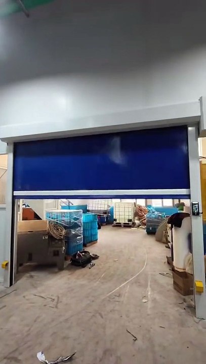 Are high speed doors suitable for high-traffic retail stores?