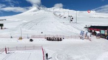 Erciyes Kayak Merkezi'nde sezon nisan ayında da devam ediyor