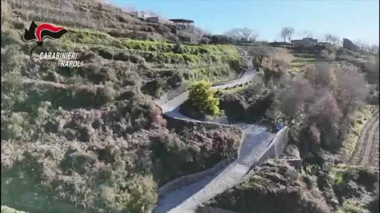 Droni contro l'abusivismo edilizio, maxi seques...