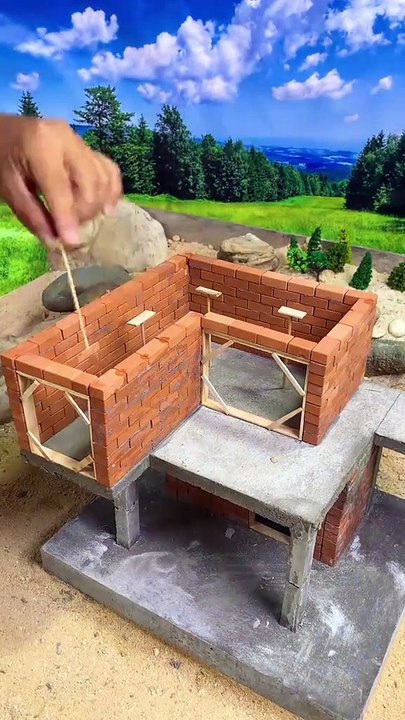Mini building