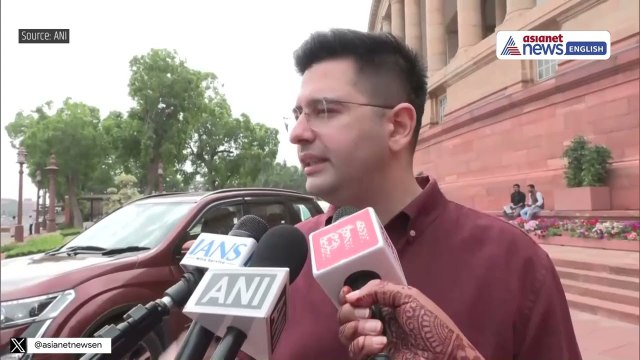 Raghav Chadha Questions Mobile Data Expiry System in Parliament | India | Politics