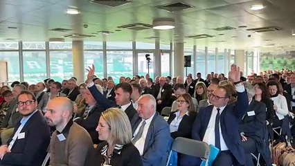 R&eacute;gis Juanico nouveau pr&eacute;sident de Saint-&Eacute;tienne M&eacute;tropole apr&egrave;s une union surprise