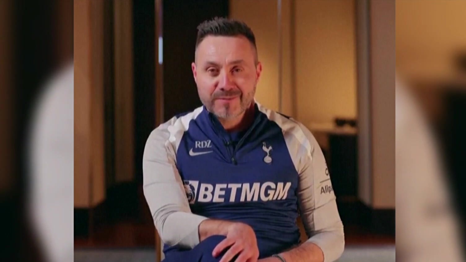 السعادة تغمر دي زيربي