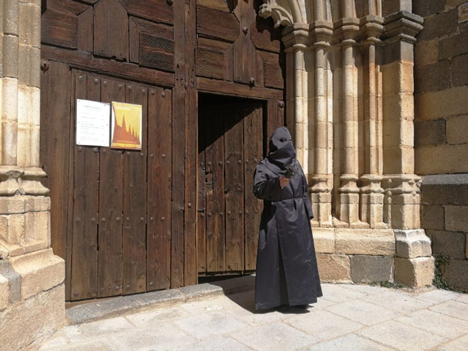 La procesión más pequeña de España resiste en un pueblo de 24 vecinos