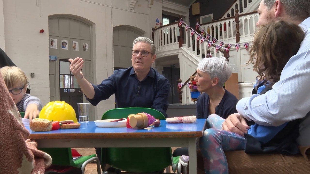 Keir Starmer promises to ‘fight’ social media firms over addictive content