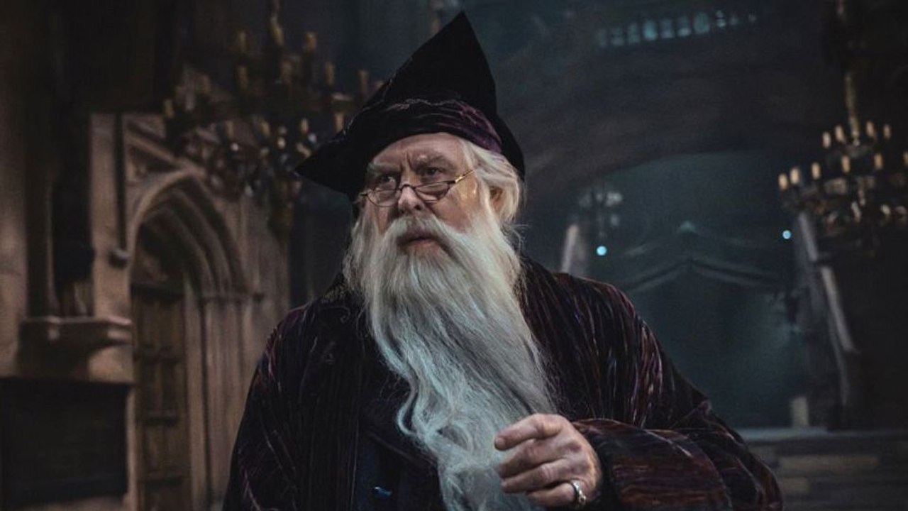 Finding Harry: The Craft Behind the Magic Trailer OV