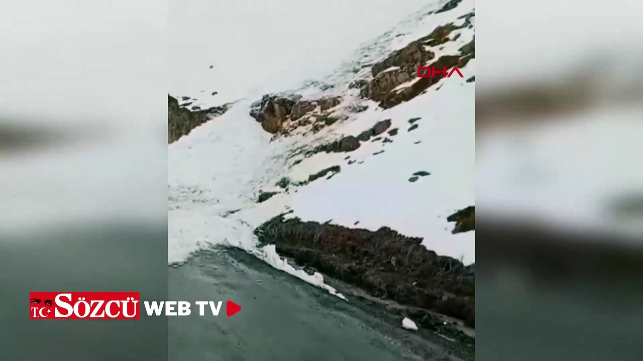 Şırnak’ta çığ düşen kara yolu ulaşıma kapandı