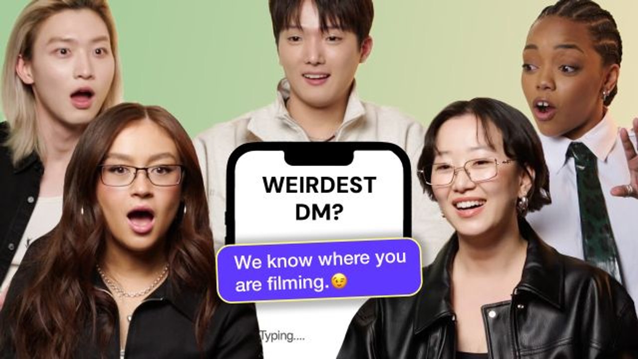 XO, Kitty Cast Reveal What's On Their Phone