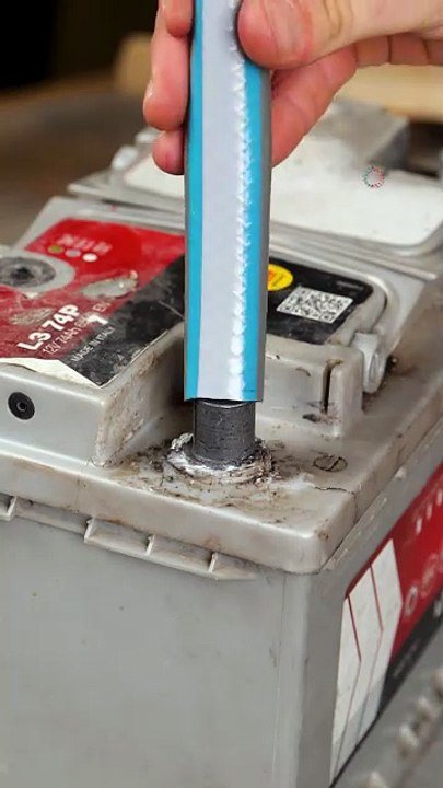 How to connect battery terminals safely