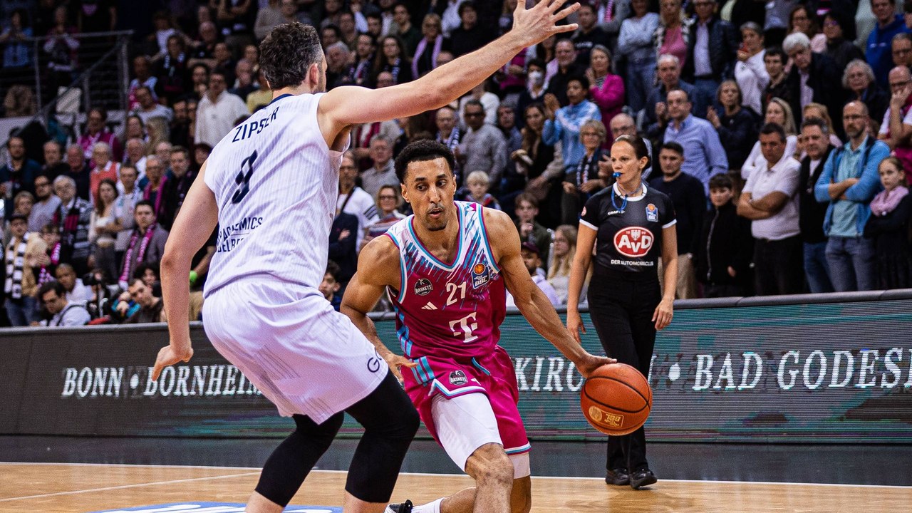 Alley-Oop-Alarm in Bonn: Baskets mit Befreiungsschlag gegen Heidelberg