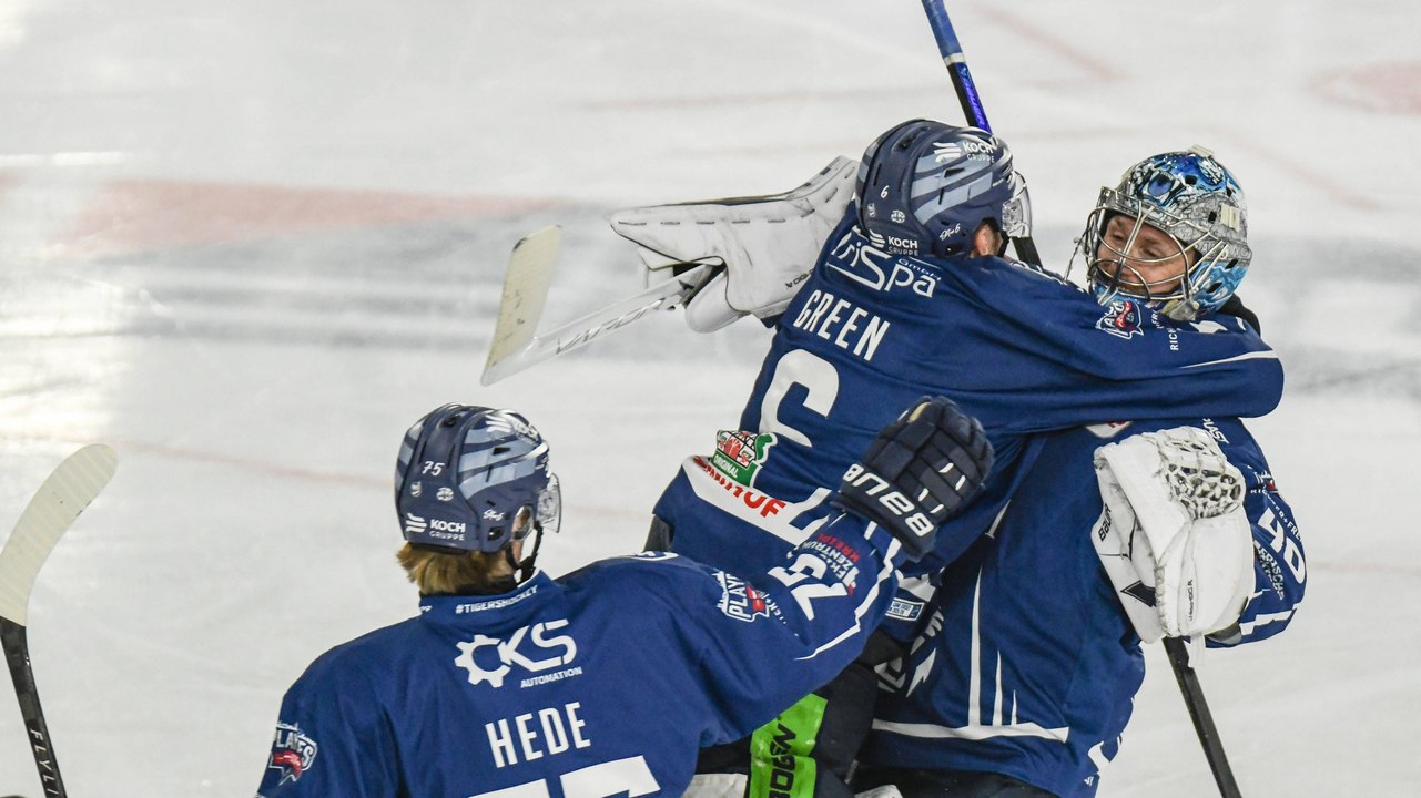 Hede-Gamewinner in der Overtime: Straubing sichert sich Spiel sechs