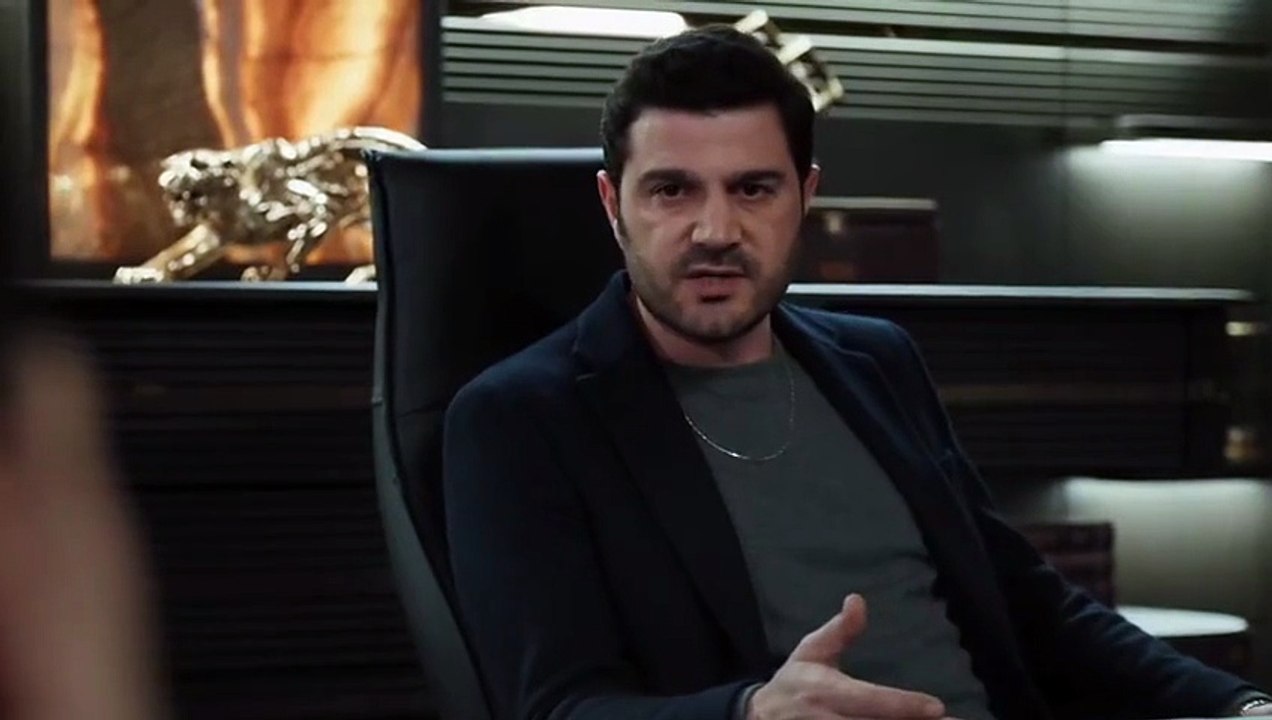 مسلسل في الظل الحلقة 44 مدبلجة